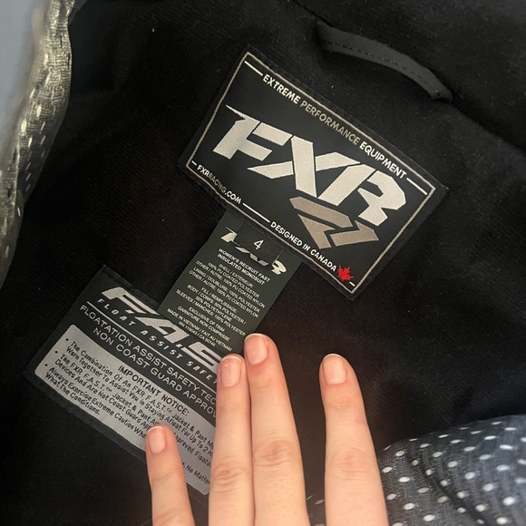 FXR MONOSUIT SIZE 4 - Picture 3 of 5